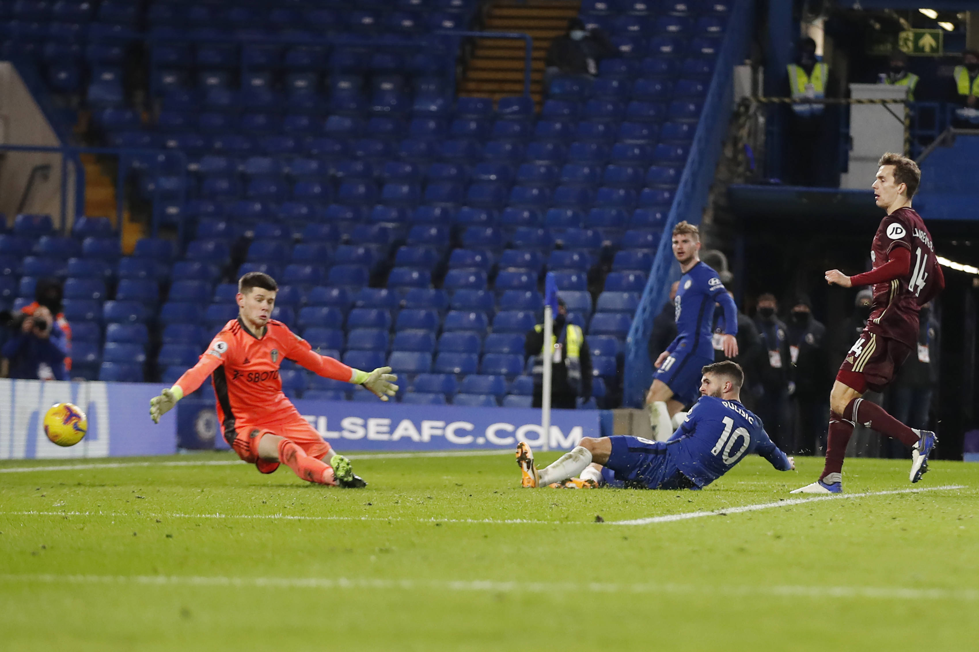 确保脚踝的 确保脚踝的